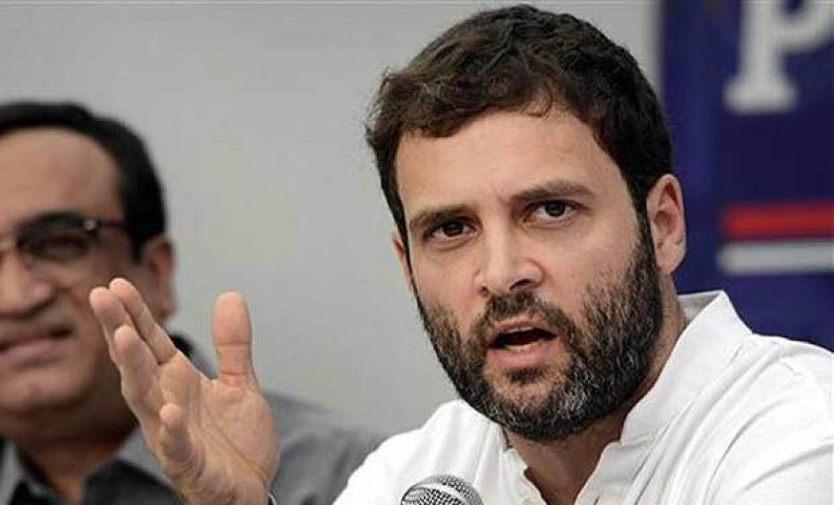 Vikaas pagal ho gaya hai: Rahul targets Gujarat govt. over development